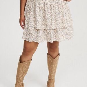 #T953- NWT Torrid Challis Double Ruffle Mini Skirt -3X